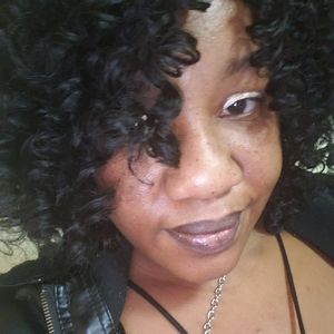 Meet your Posher, Anne